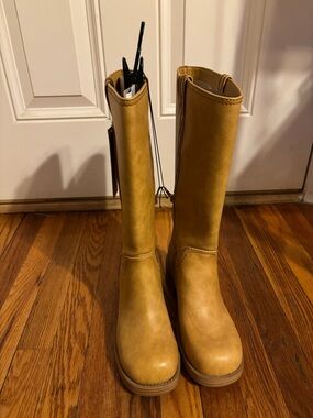 NWT No Boundaries cow girl boots size 8 1/2